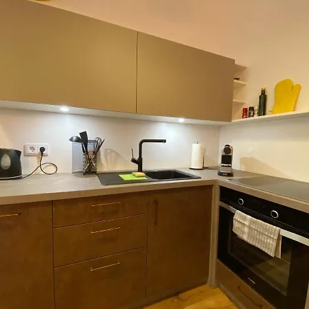 Industrial Apartment Schlossberg Linz Exterior photo