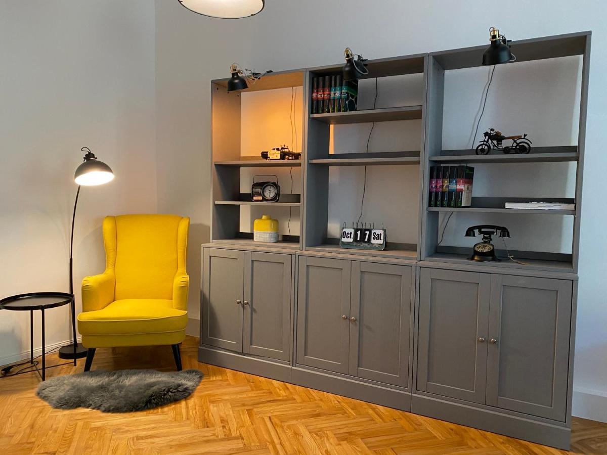 Industrial Schlossberg Apartment Linz